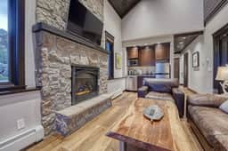 The Villas at Aspen Falls - Image 4