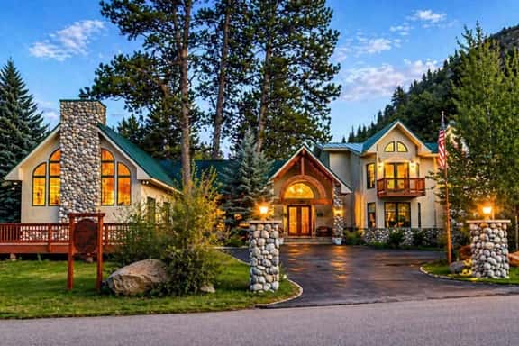 Riverhouse, Estes Park CO - Image 1