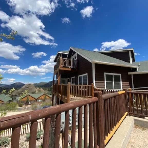 Marys Lake Lookout, Estes Park - Image 1